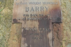 Barry's Grave