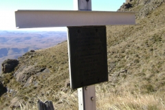 Carbineers' Cross